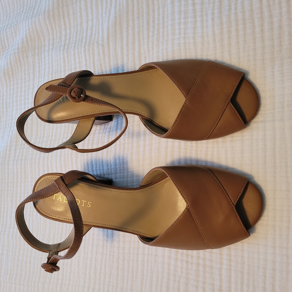 Talbots Women's Brown Sandals - Picture 2 of 6